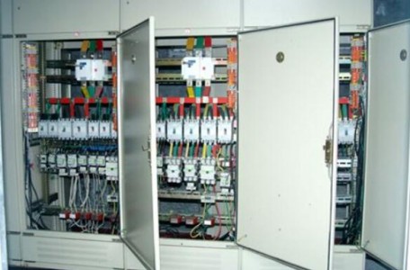 光纤温度传感器FOT-L在电力开关柜测温系统中的应用