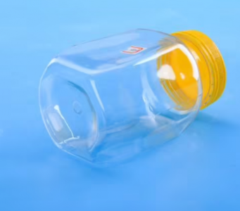 流水线上透明PET瓶可用光电传感器检测其位置